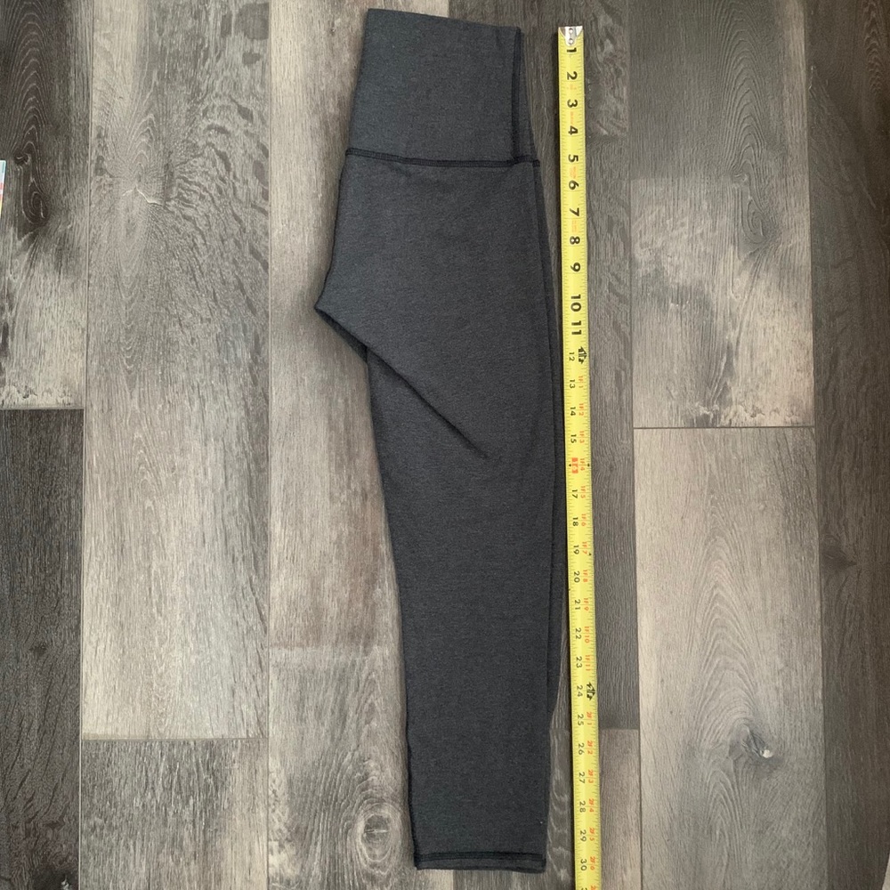 🍋 lululemon Wunder Under Crop; Size 2
